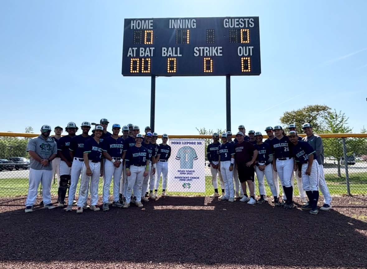 MIDDLESEX COLLEGE HONORS HALL OF FAME COACH MIKE LEPORE, KNOCKS OFF RARITAN VALLEY 8-0