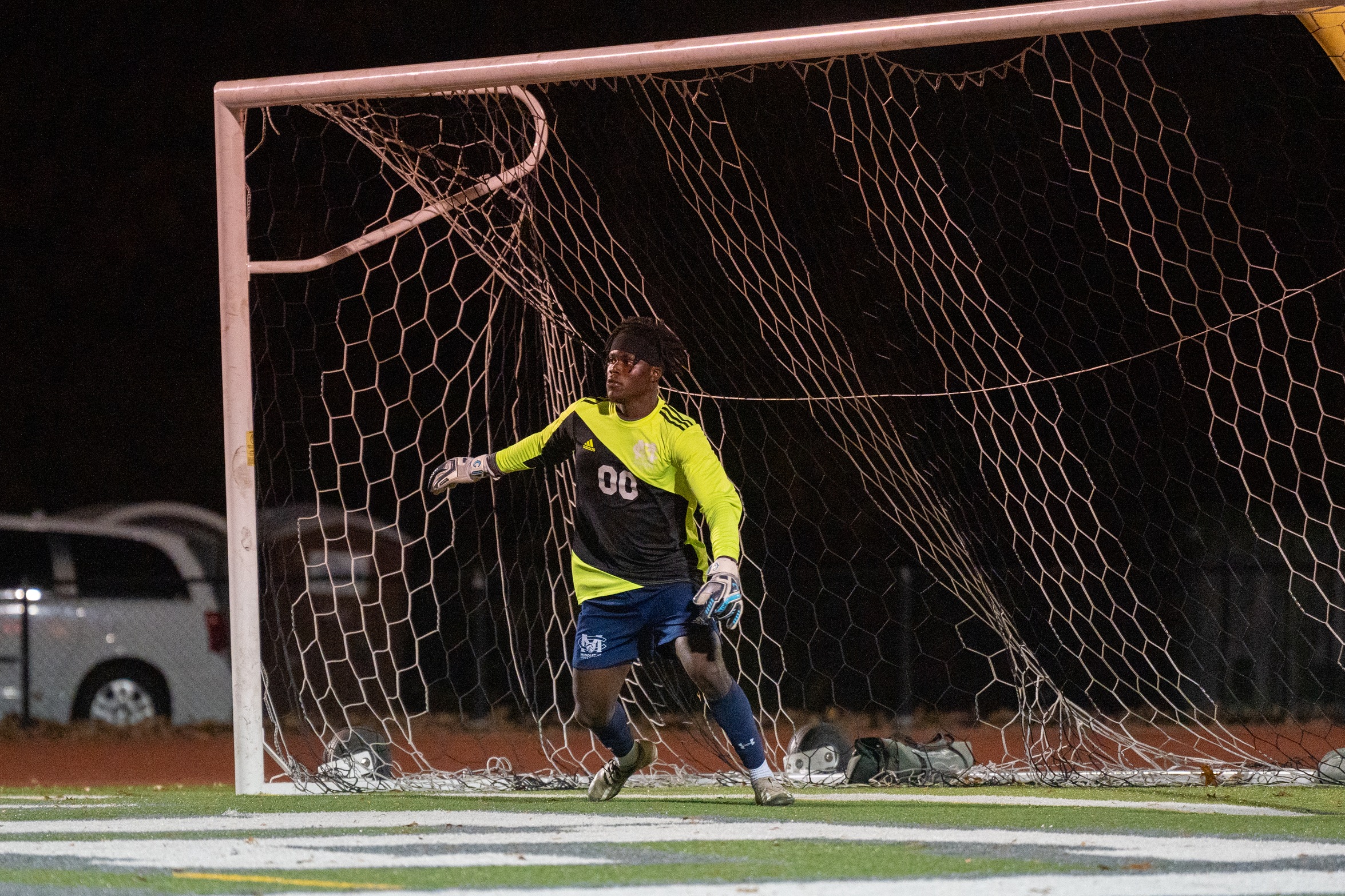 MIDDLESEX COLLEGE MENS SOCCER ADVANCES TO REGION 19 EAST DISTRICT A FINAL IN THRILLING FASHION