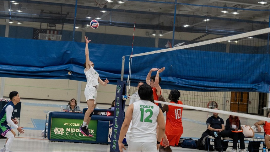LORENC SETS RECORD WITH 46 ASSISTS IN MENS VOLLEYBALL WIN OVER BROOKDALE